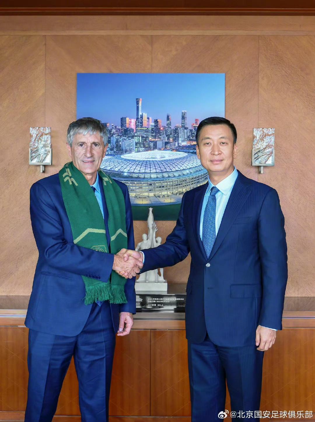 详细阅读:亚博体育清晨足总杯传出新动向;北京国安主帅复盘;管理层表态——目标明确;更衣室氛围转暖的简单介绍 亚博体育清晨足总杯传出新动向;北京国安主帅复盘;管理层表态——目标明确;更衣室氛围转暖的简单介绍