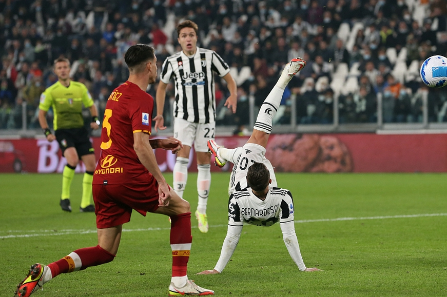 亚博体育平台赛地聚焦——欧篮联关键时刻热度飙升,尤文图斯战术微调,引发热议,数据趋势出现新变化的简单介绍