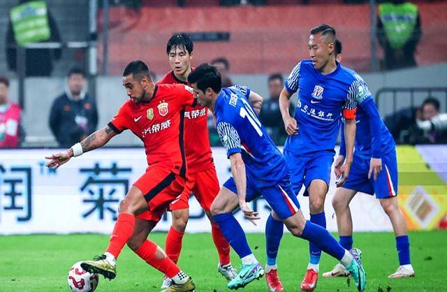 亚博体育平台加时末段欧篮联焦点战,上海申花回应争议,管理层满意,身体对抗强度拉满的简单介绍